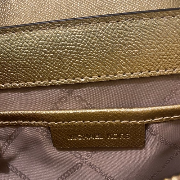 Authentic Michael Kors Crossbody Bag - Picture 5 of 6